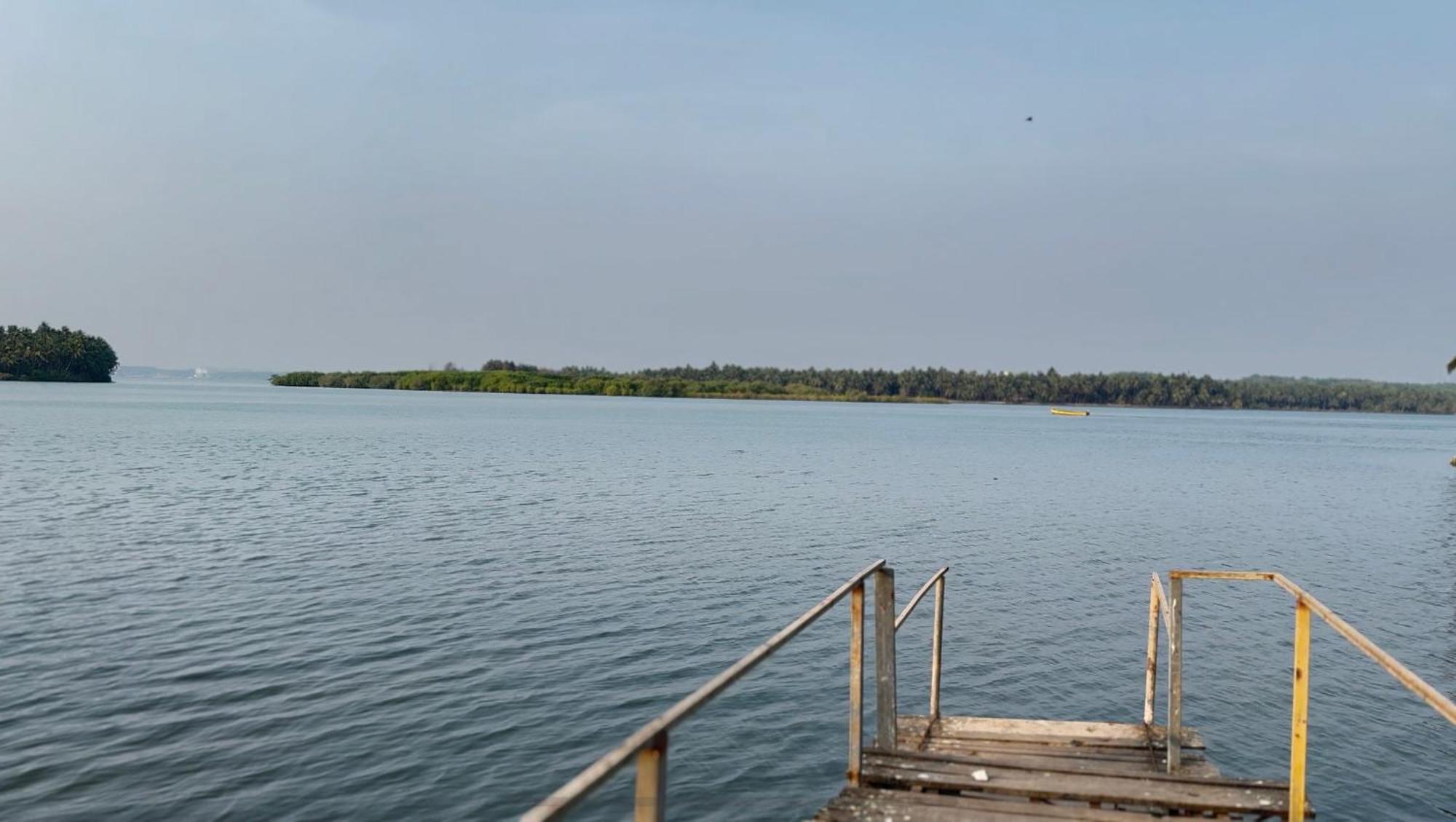 The Backwater Homestay Удипи Экстерьер фото
