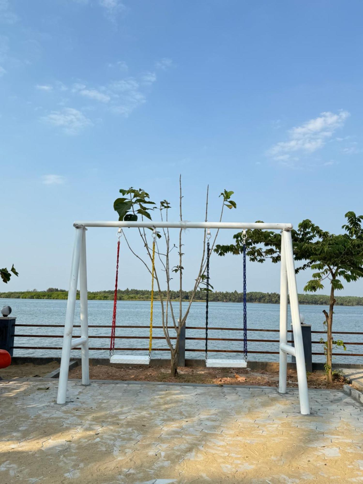 The Backwater Homestay Удипи Экстерьер фото